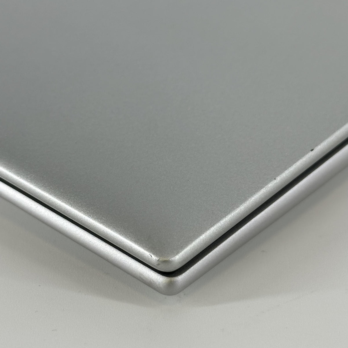 HP Elitebook 840 G10 14 Silver 2.2 GHz Intel Core i7 13th Gen. 32GB