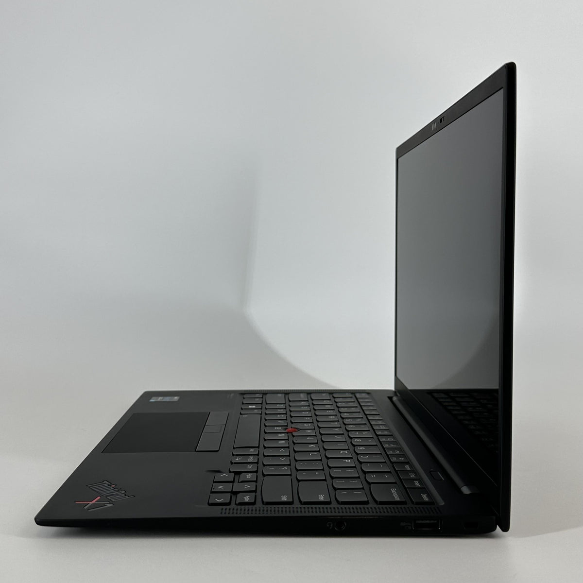 Lenovo ThinkPad X1 Carbon Gen 9 14 Black 3.0 GHz Intel Core i7 11th