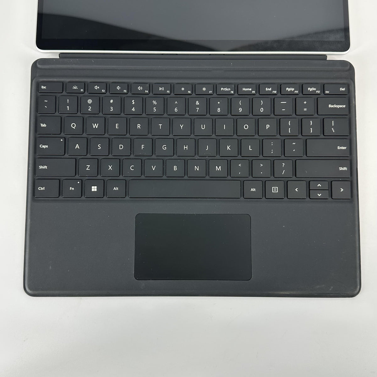 Microsoft Surface Pro 9 13 Platinum WiFi 2.7 GHz Intel Core i7 12th