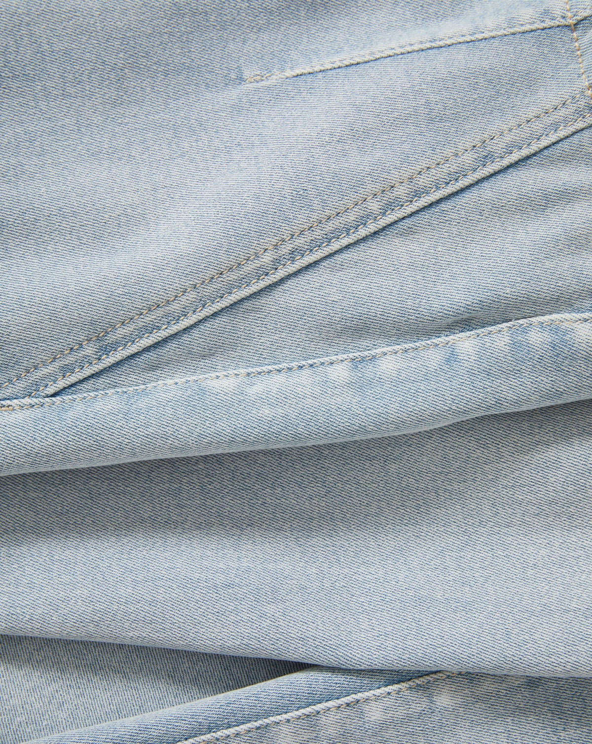 Joplin Off-Duty Flare Jean
