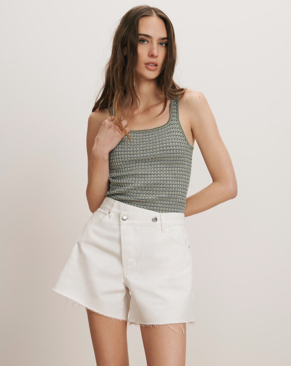Ellis Crossover-Waistband Denim Short