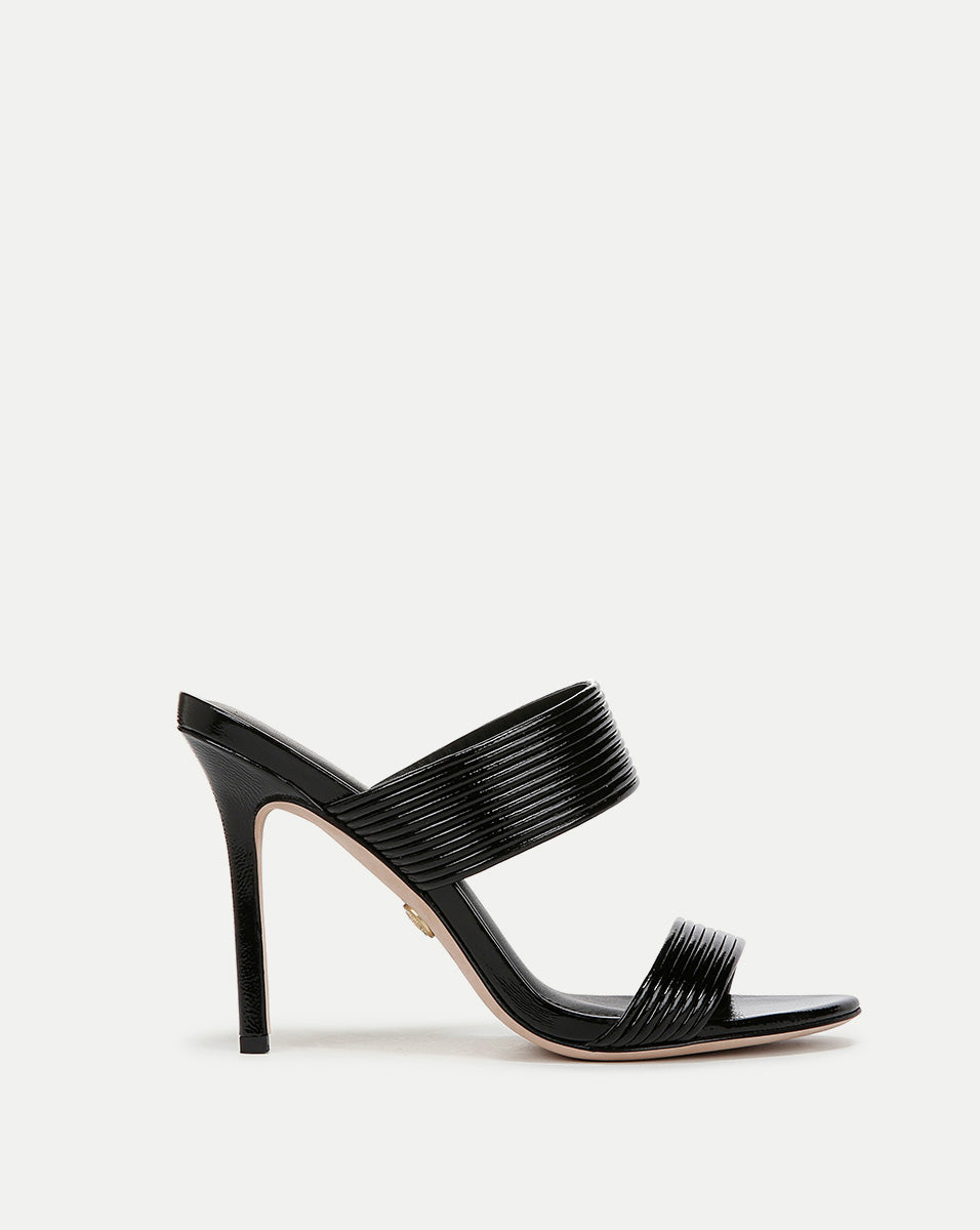 Asha Sandal