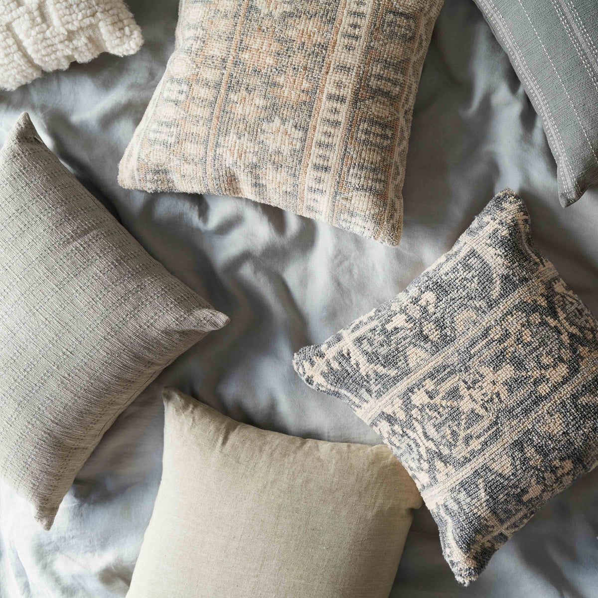 Jasma Pillow