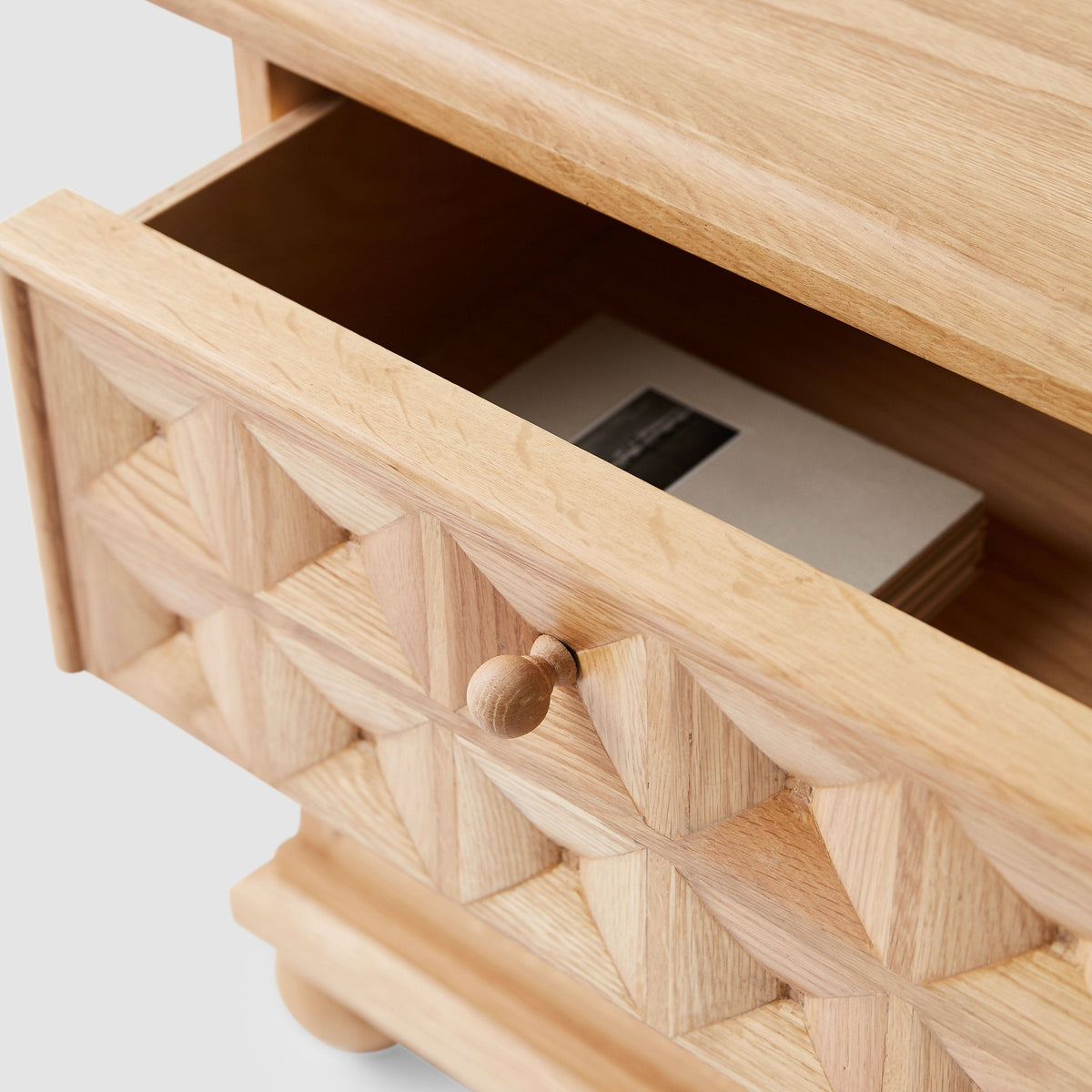 Jaya Nightstand
