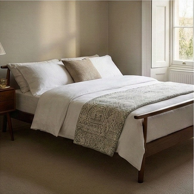 Oslo Mid-Century Modern Tufted Sofa Bed - Oatmeal