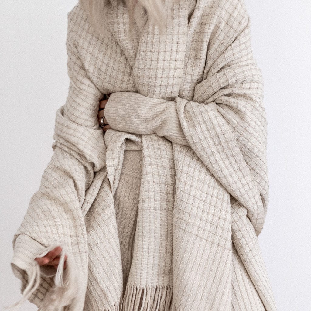 La Leña Luxe Alpaca Throw