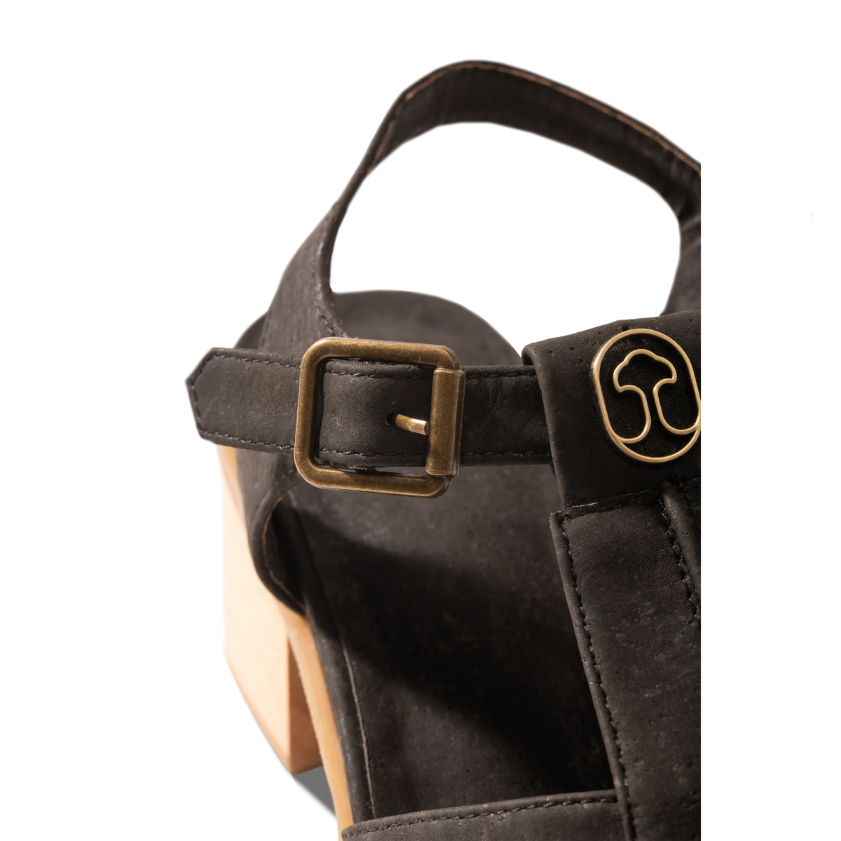 Sandal