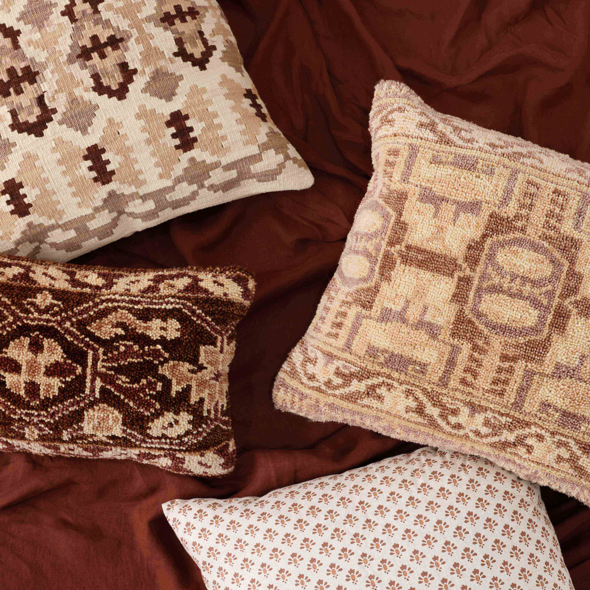 Lara Kilim Pillow