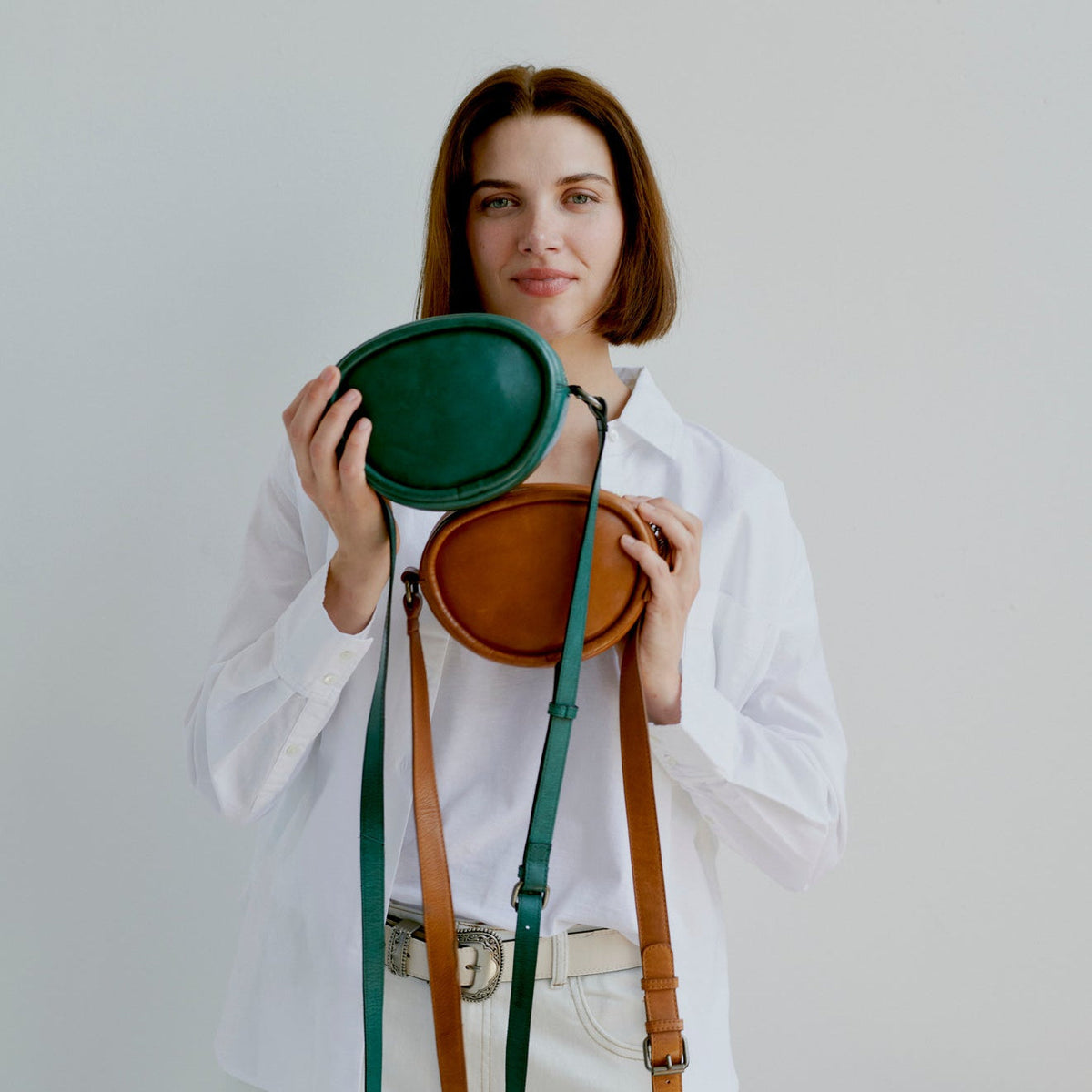 Mundo Leather Crossbody Bag