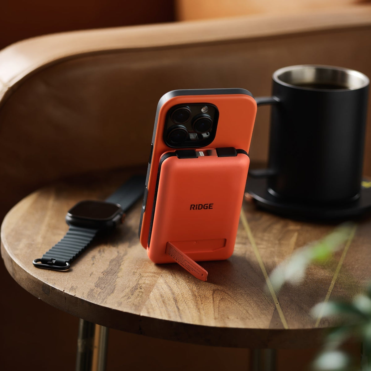 Everyday Charging Kit - iPhone 16 - Basecamp Orange