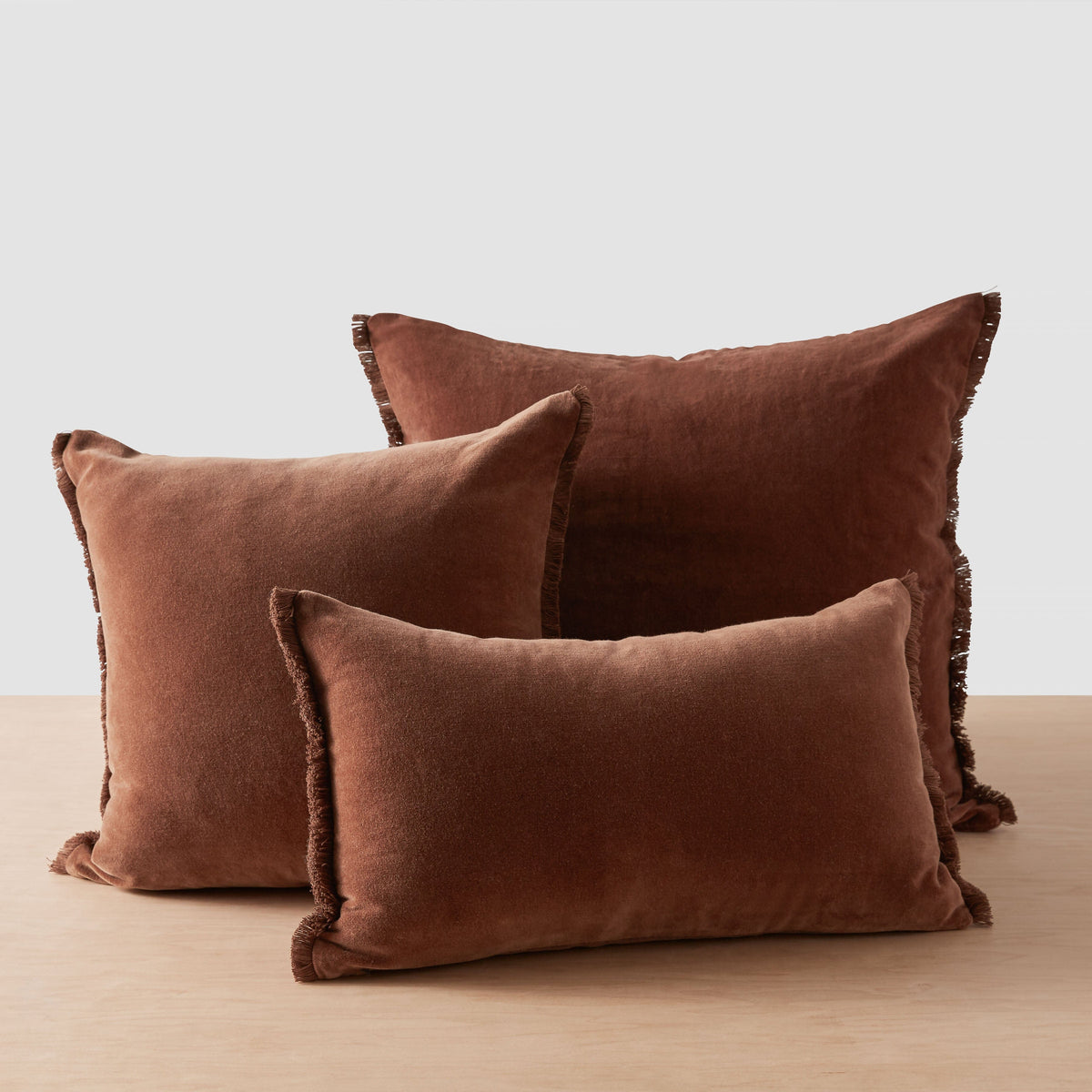 Naveta Velvet Small Lumbar Pillow