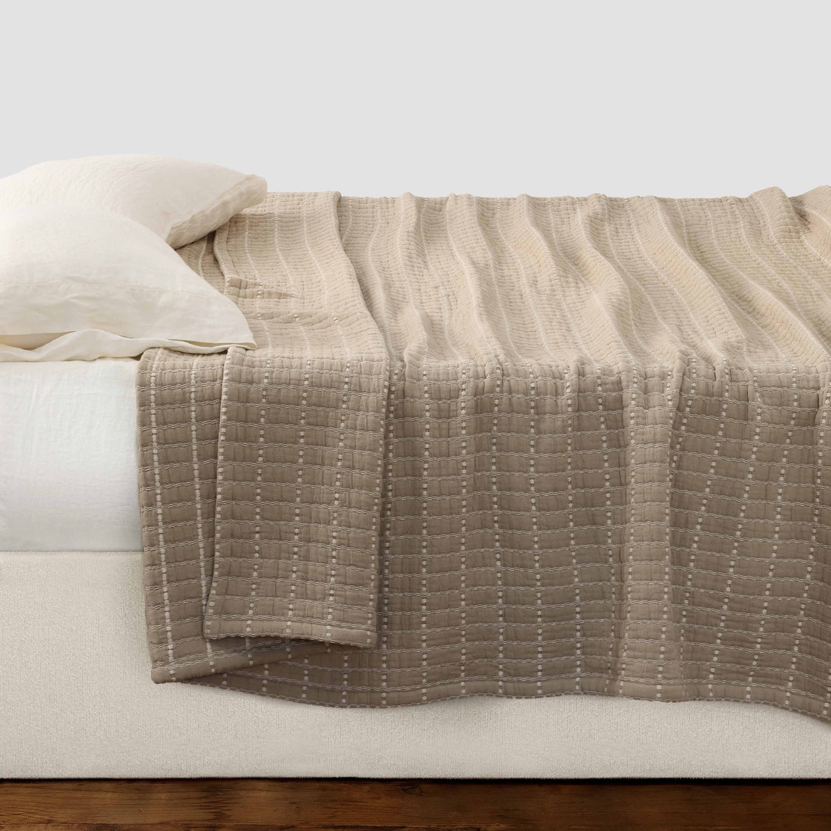 Naya Organic Cotton Quilted Bed Blanket
