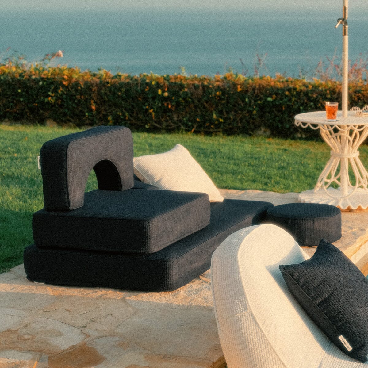 The Modular Pillow Stack