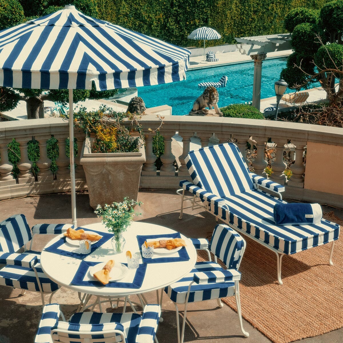 The Waterhouse Sun Lounger