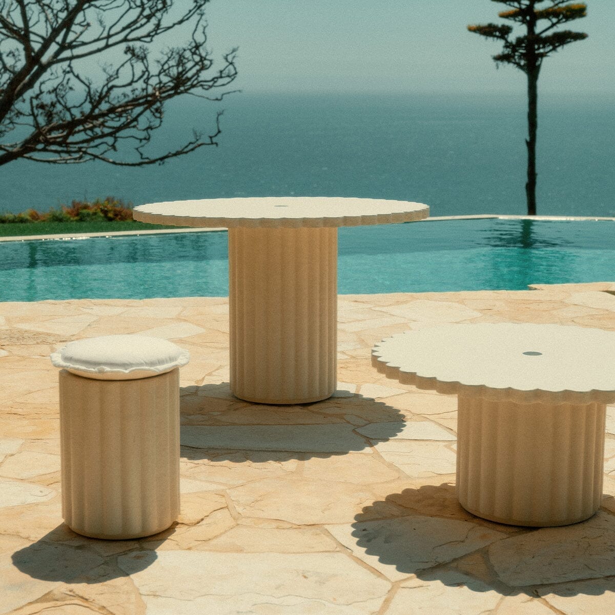 The Daisy Dining Table