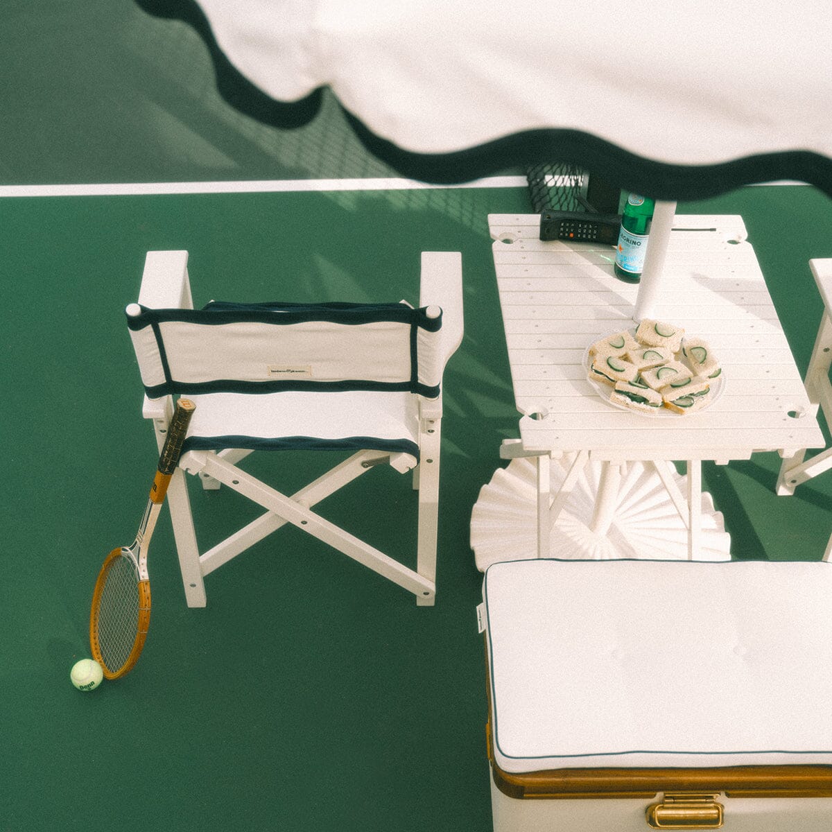 The Tall Folding Table