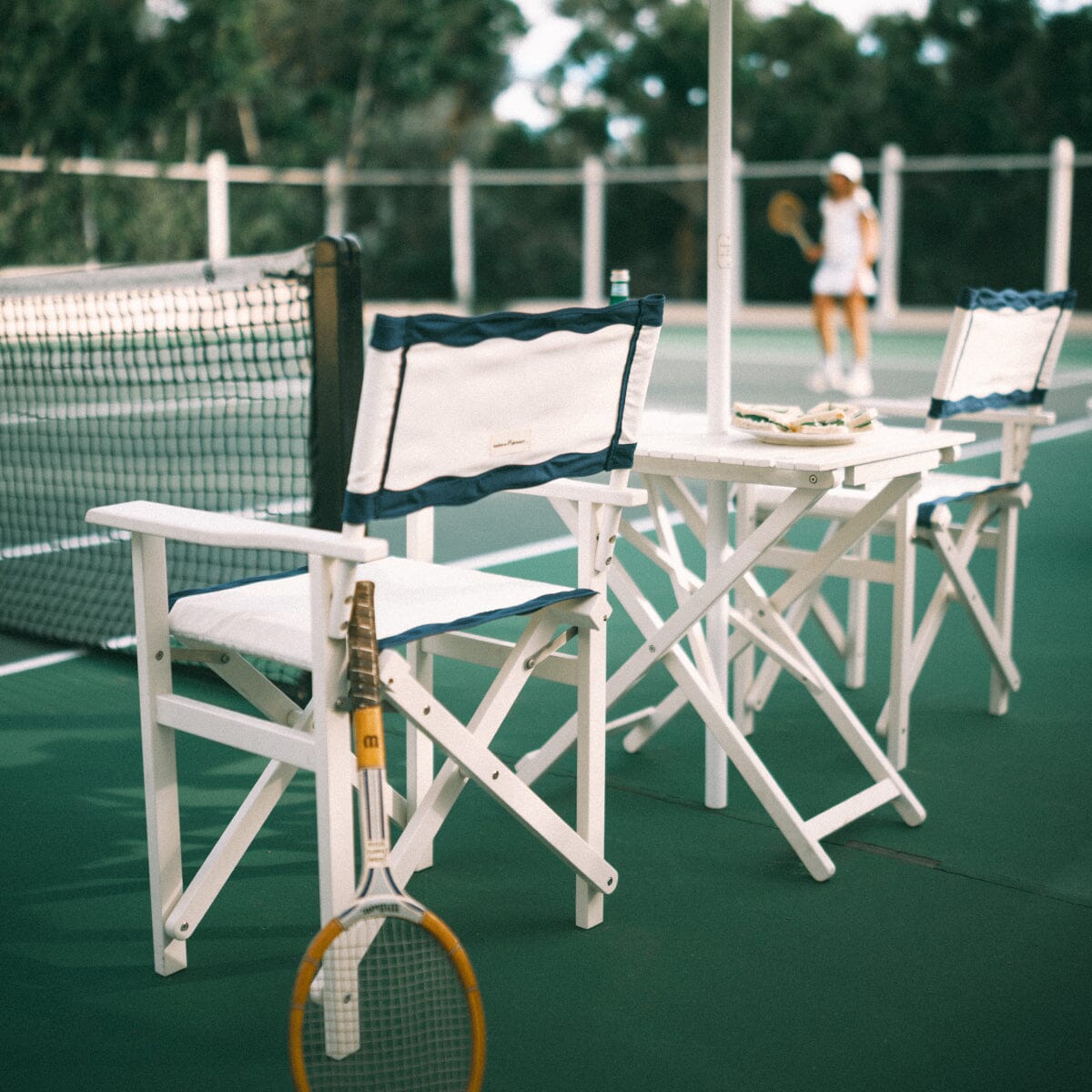 The Tall Folding Table