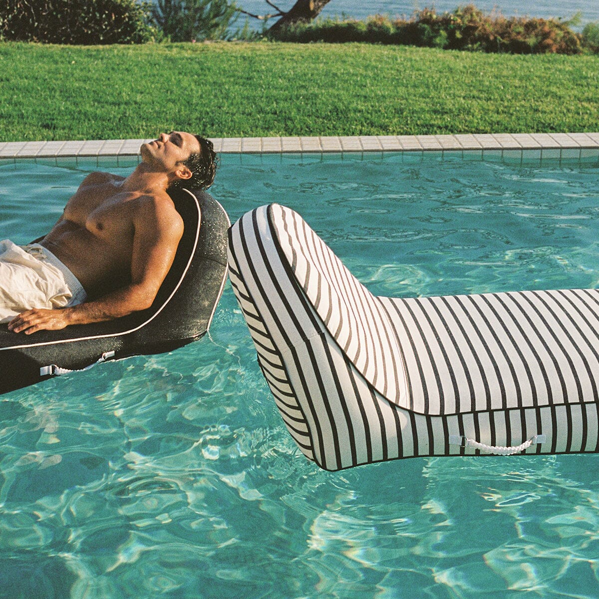 The Pool Lounger
