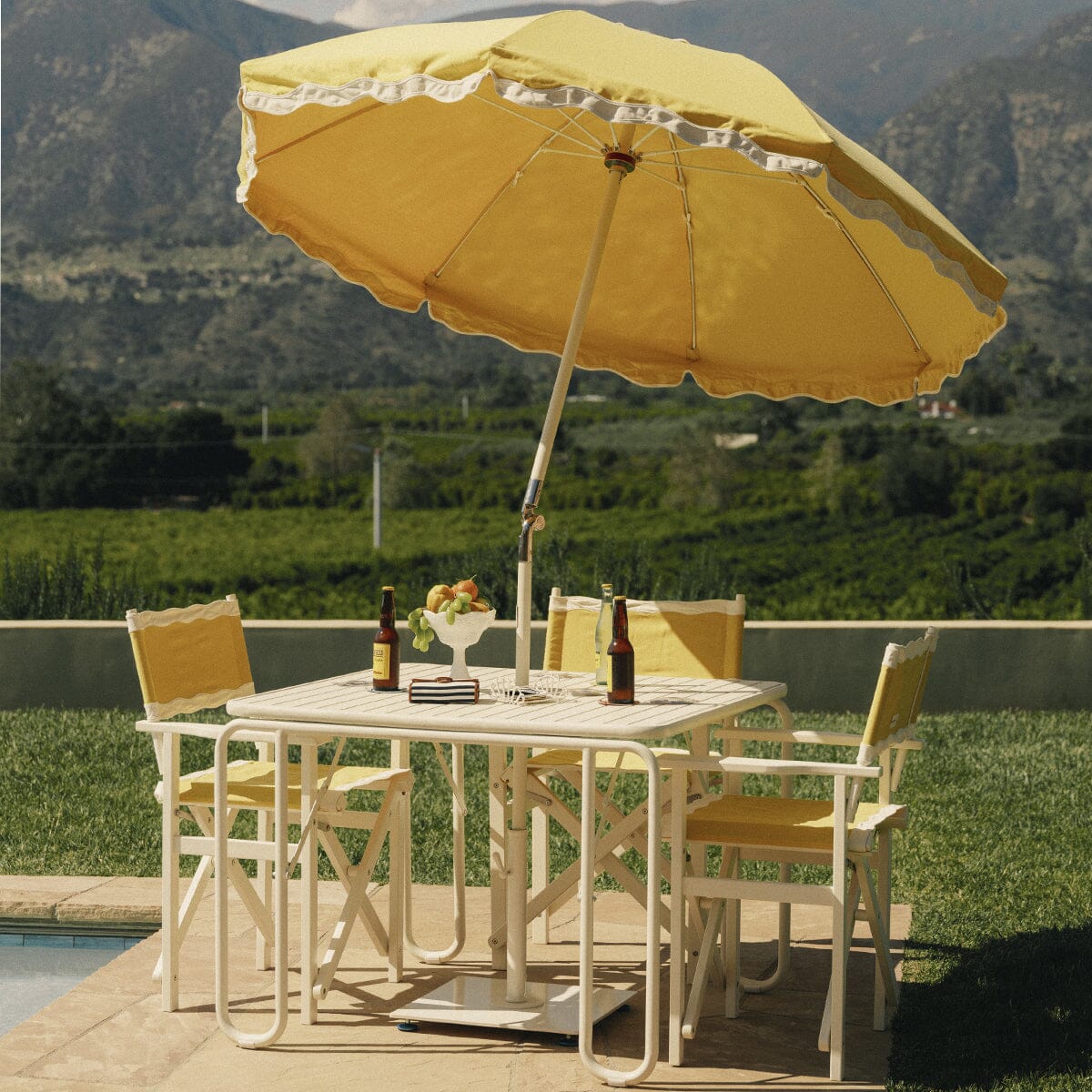 The Sunliner Card Table