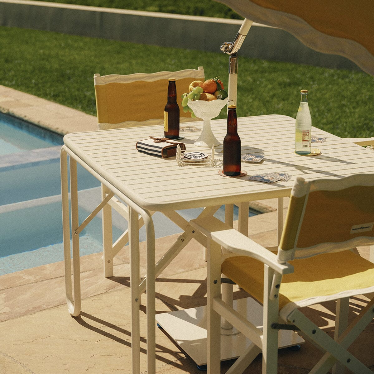 The Sunliner Card Table