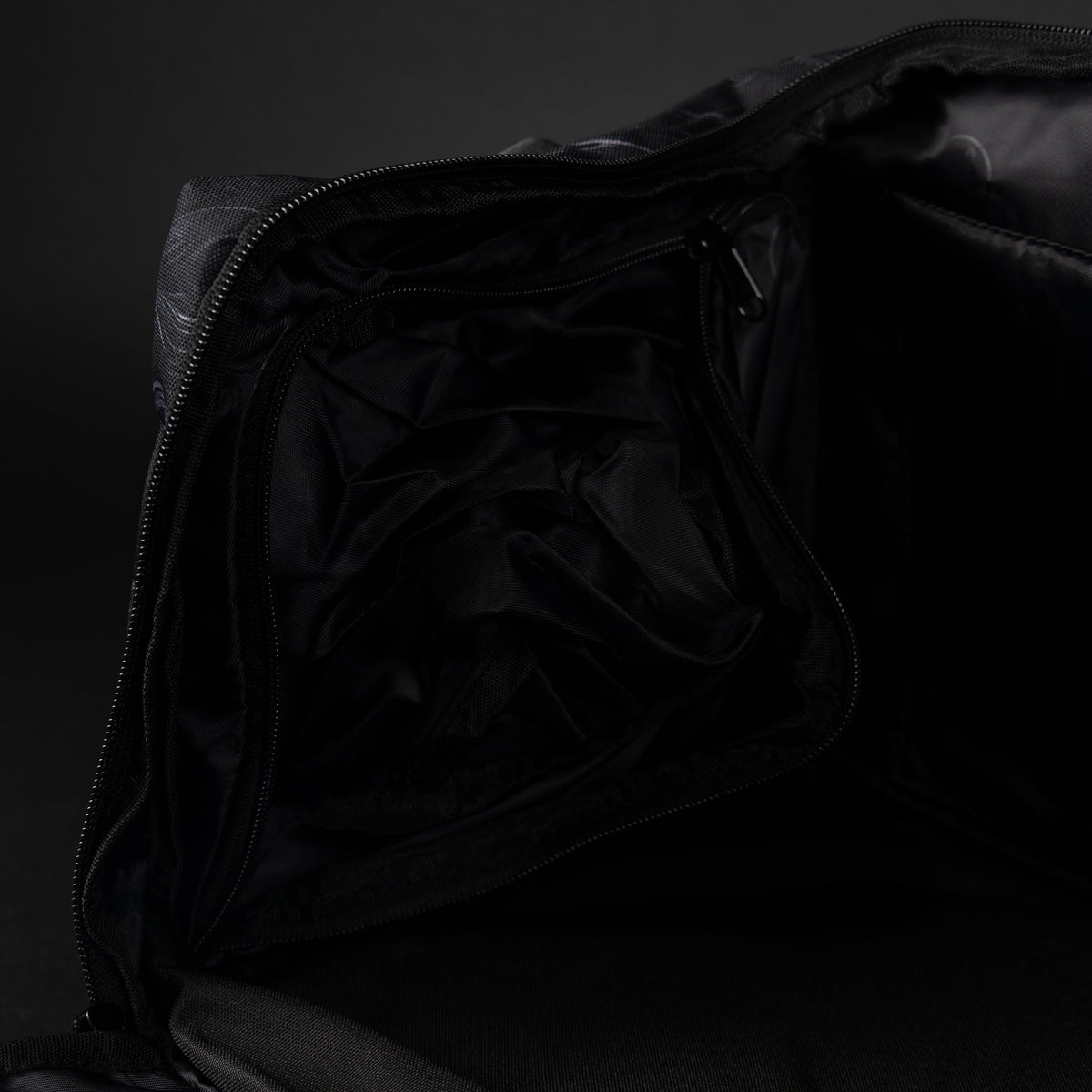 30L Perfect Duffle Bag Face Your Demons