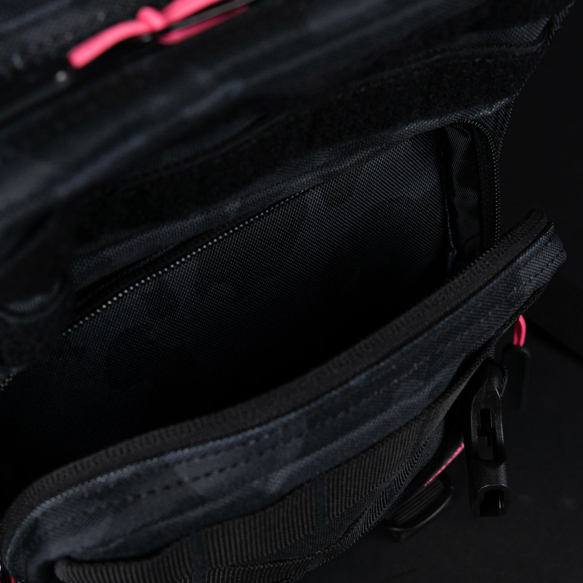 9L Backpack Mini Black Hearts