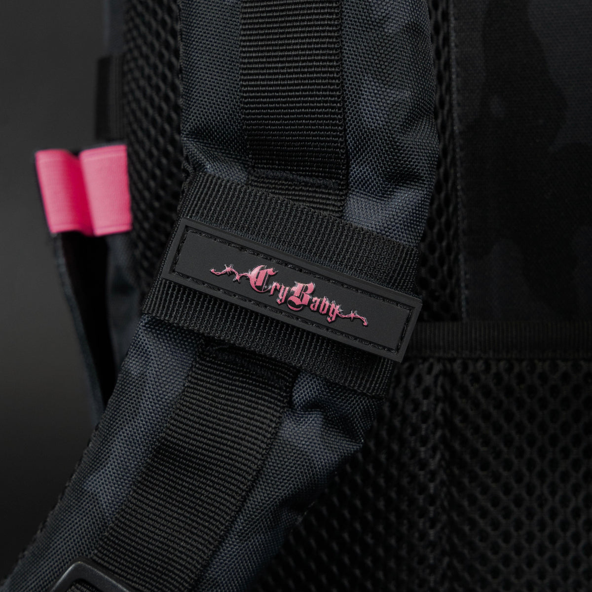 35L Backpack Black Hearts