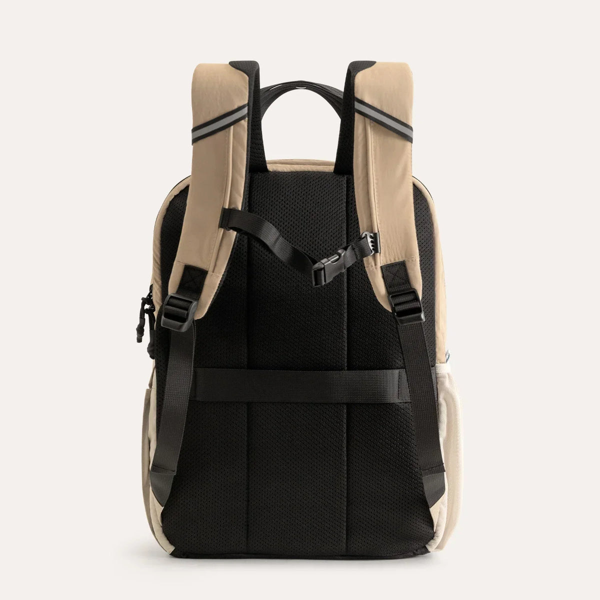 Paz 28L Backpack