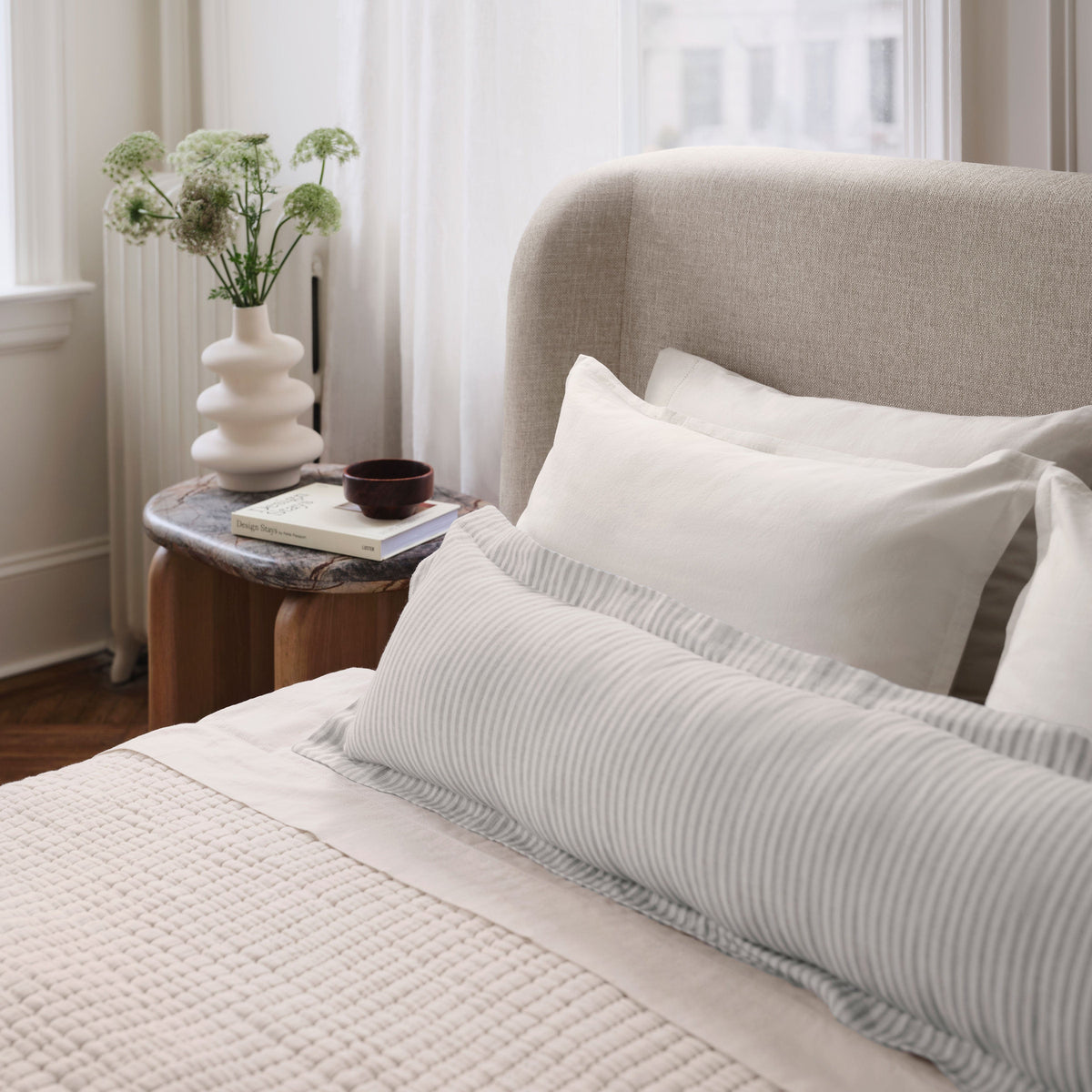 Seema Lumbar Pillow