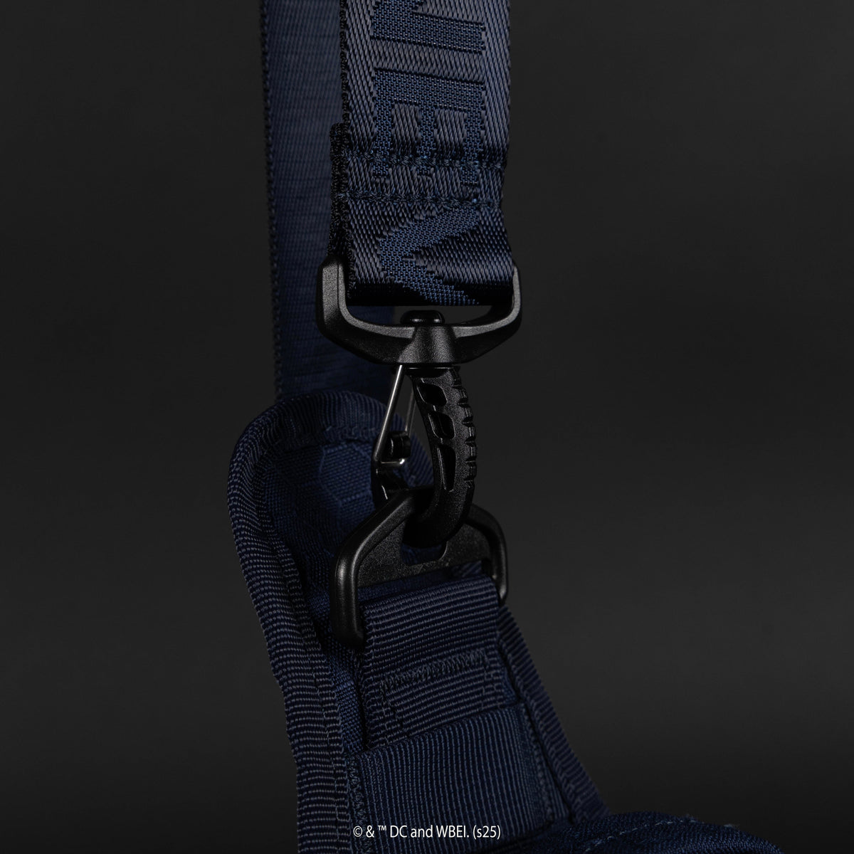 4L Mini Tactical Sling Bag Superman 2025