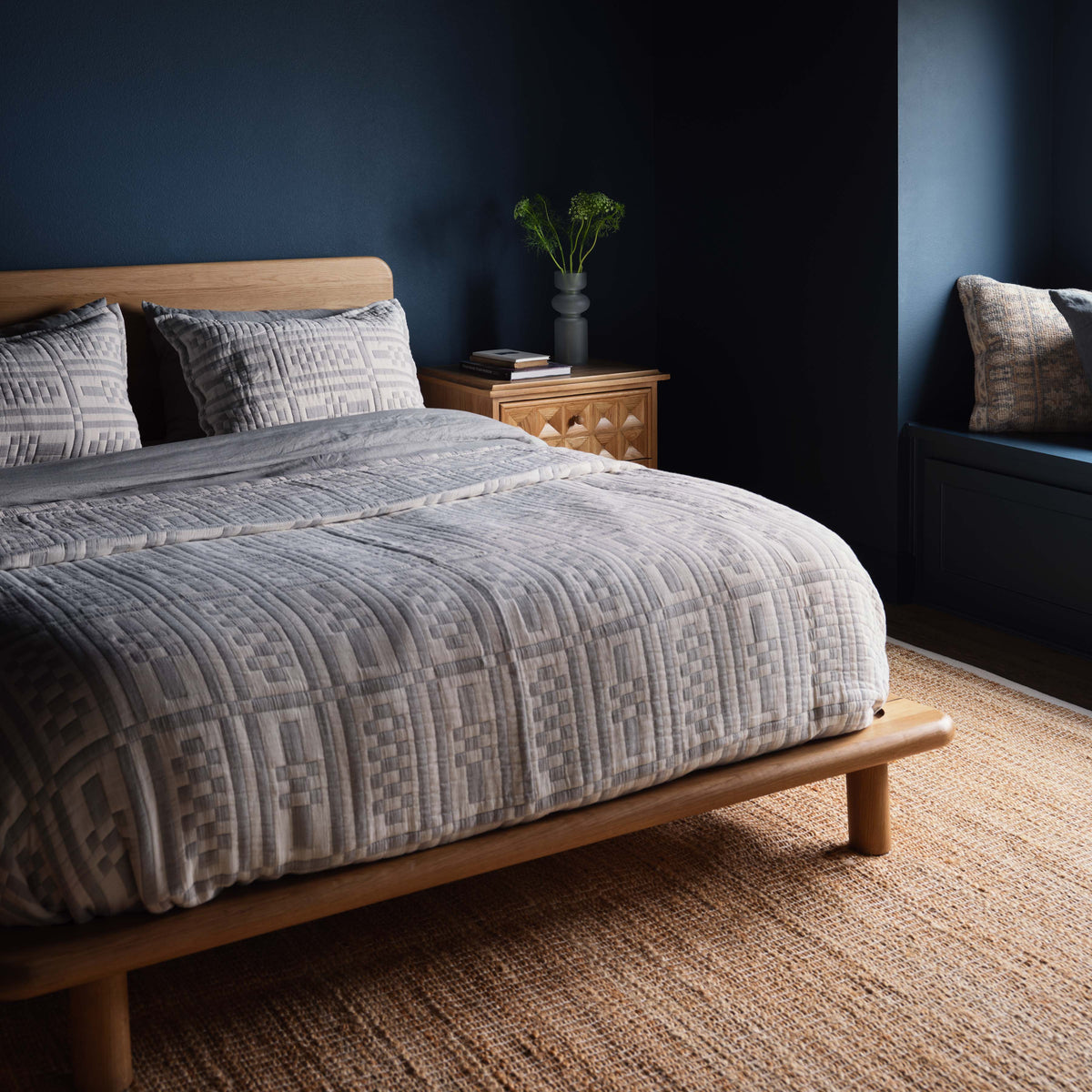 Ravi Platform Bed
