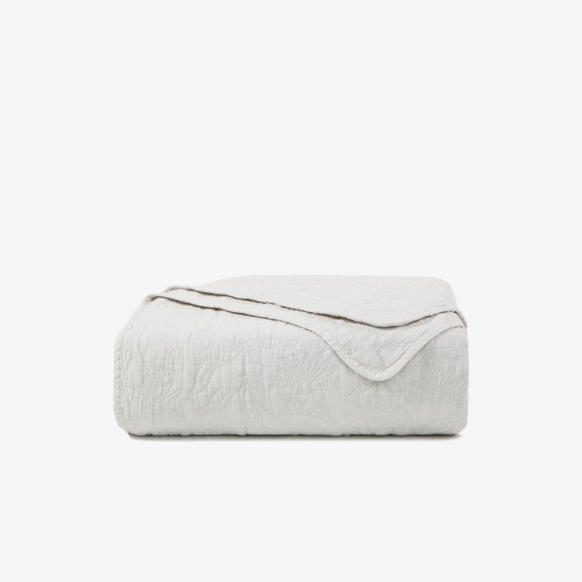 Matelassé Coverlet