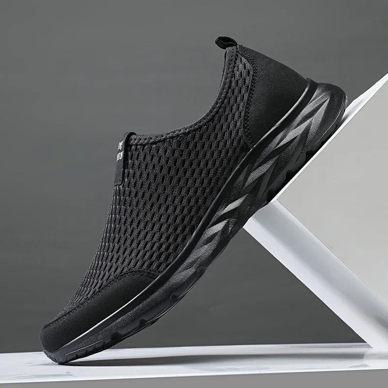 Men's Lightweight Running Shoes