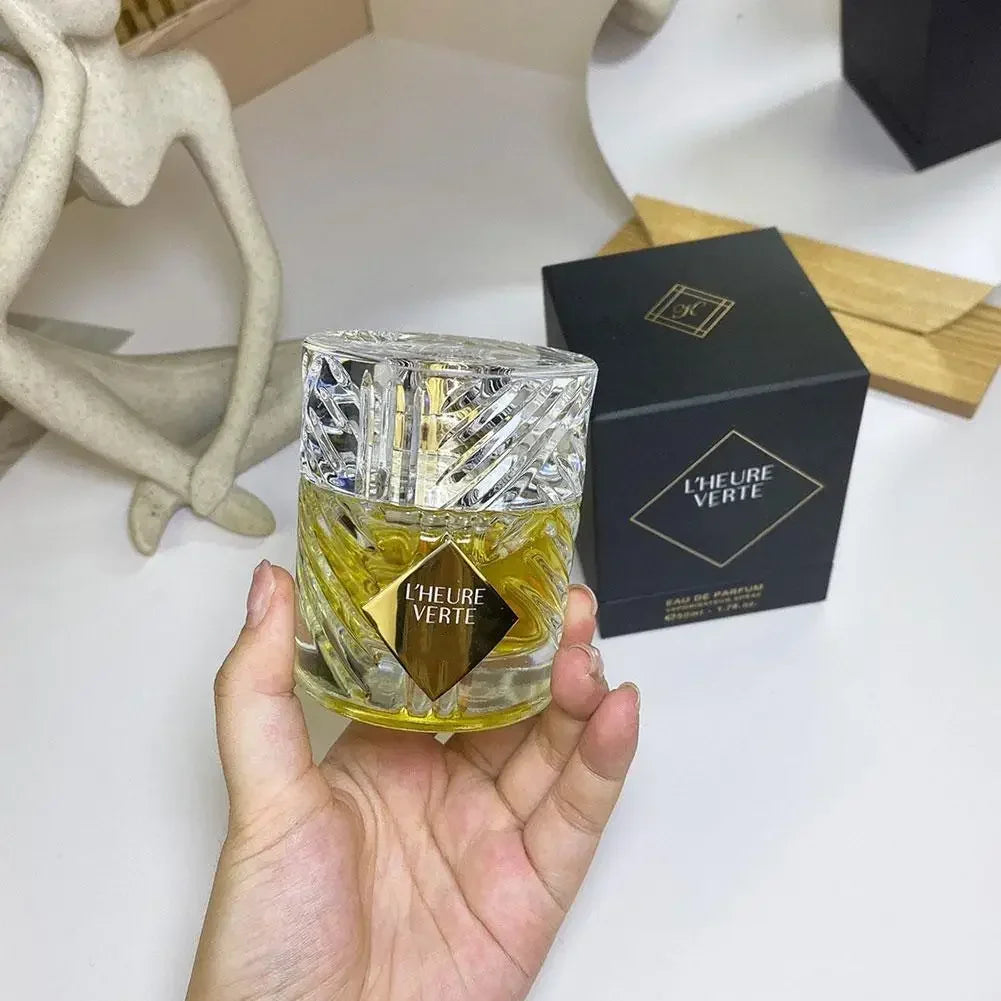 Unisex Soft Woody Perfume
