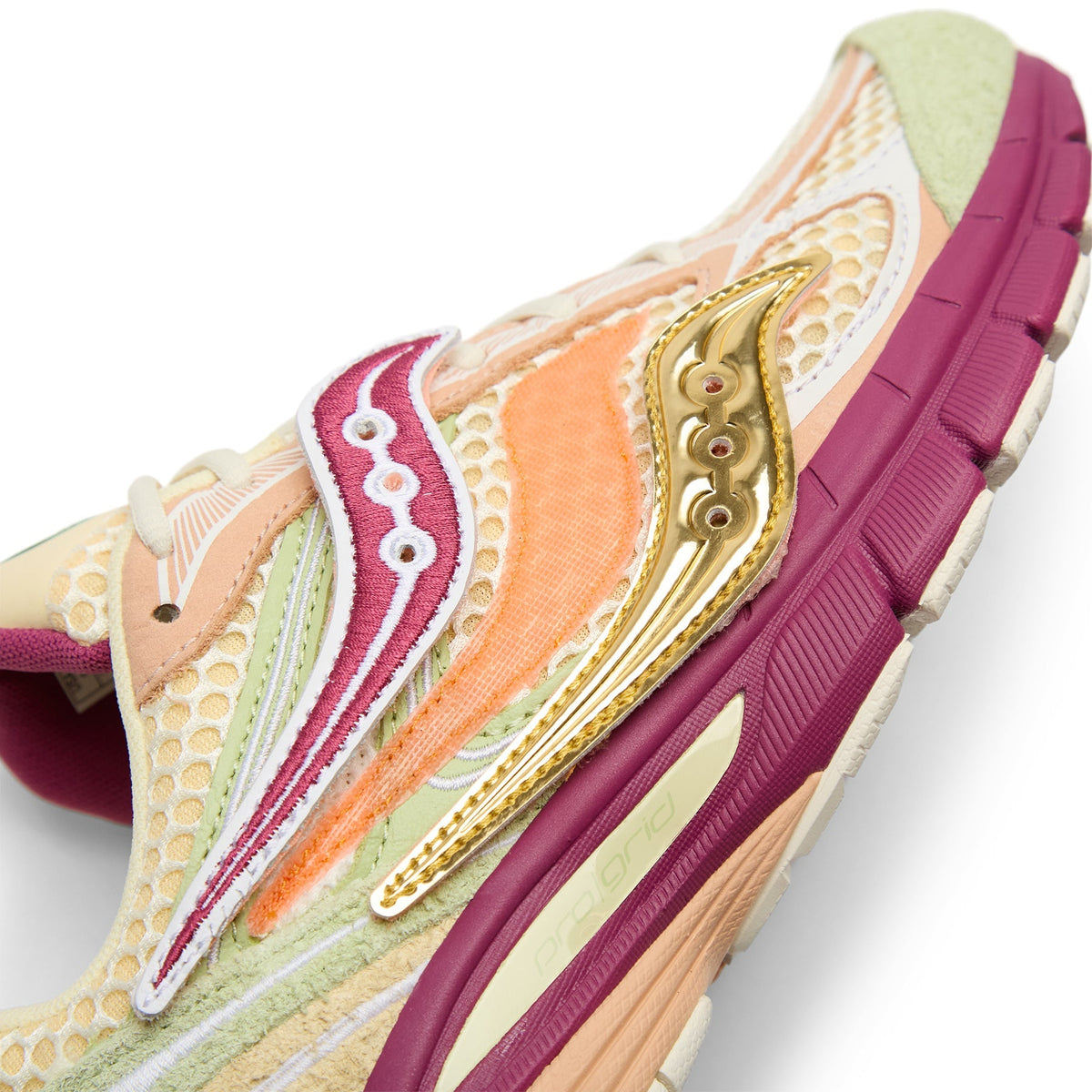 Stan Birch x Saucony ProGrid Guide 7 (Cream/Mauve)