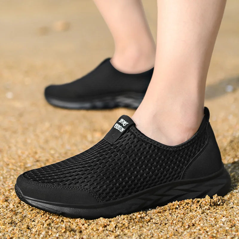 Men's Lightweight Running Shoes