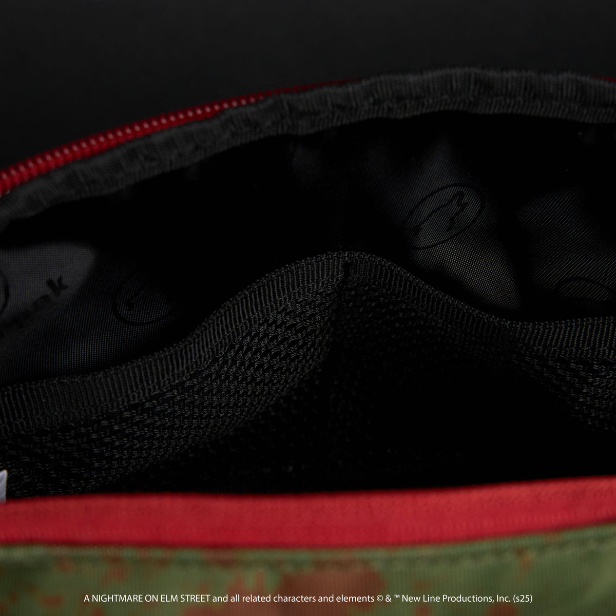 1.5L Crossbody Pack Nightmare on Elm Street