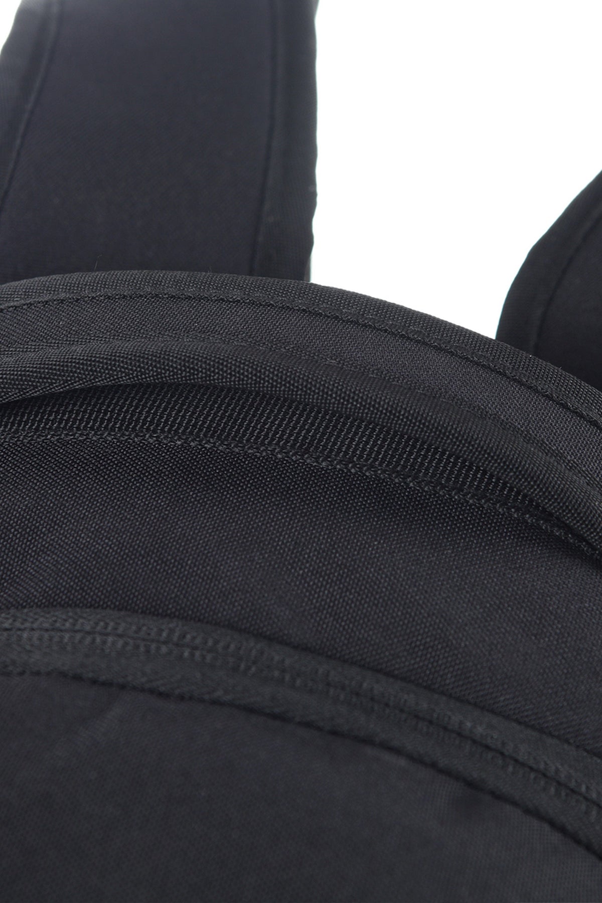 Surfanic Journey 25l Backpack - Black