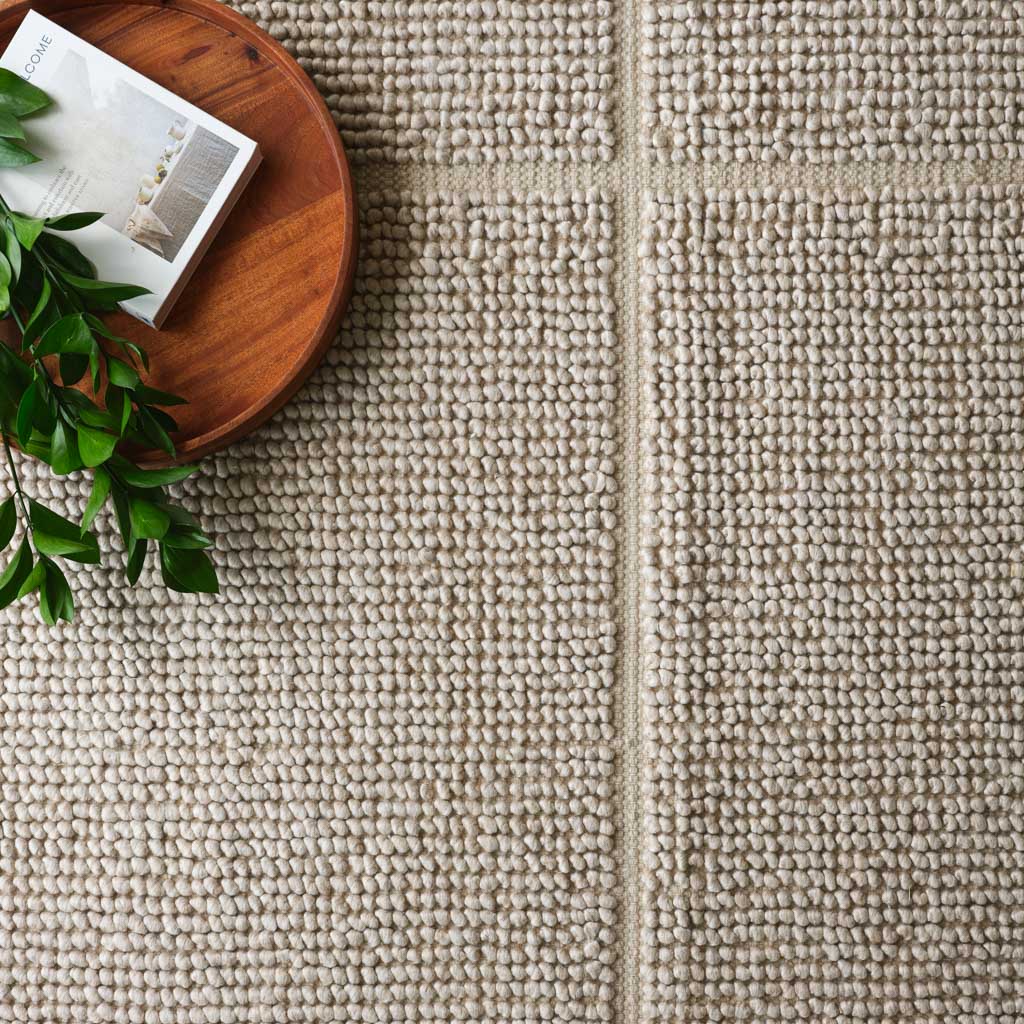 Samir Handwoven Area Rug - 5' x 8'