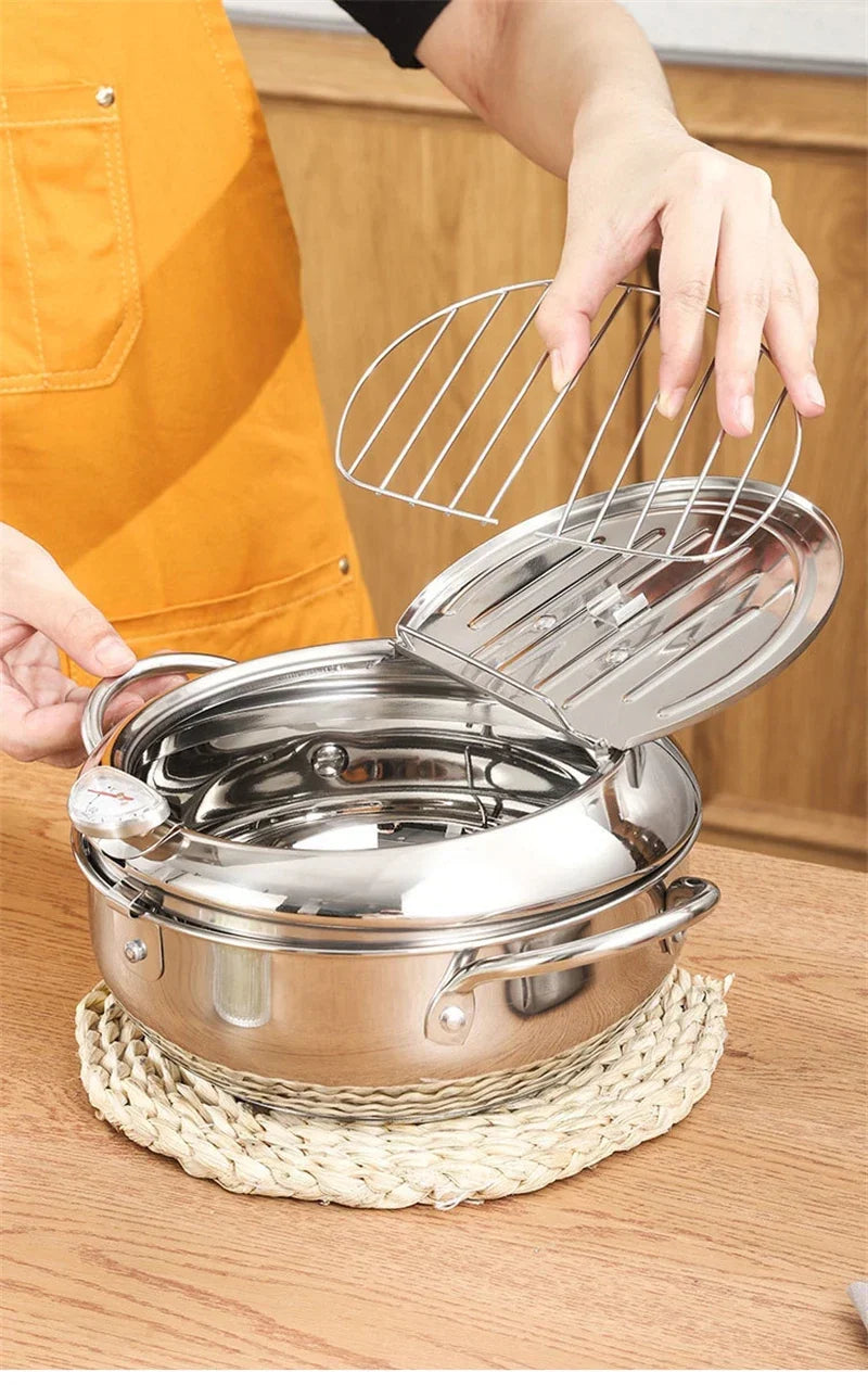 Japanese Deep Frying Pot with a Thermometer and a Lid 304 Stainless Steel Kitchen Tempura Fryer Pan 20/24cm Induction Heating Pa