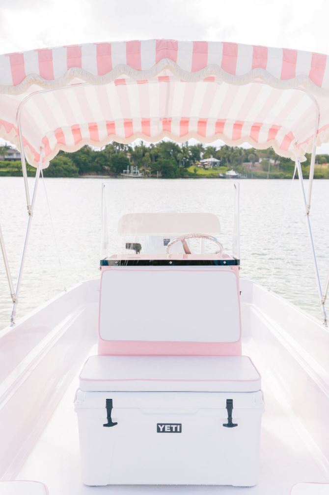 Palm Yacht