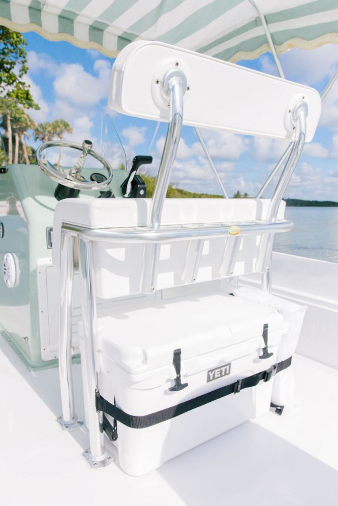 Palm Yacht