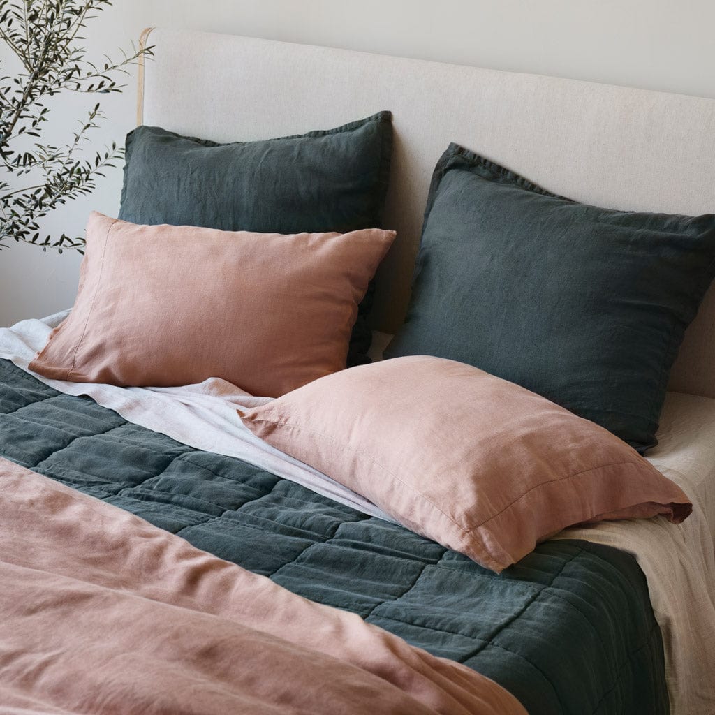 QA | Stonewashed Linen Quilt