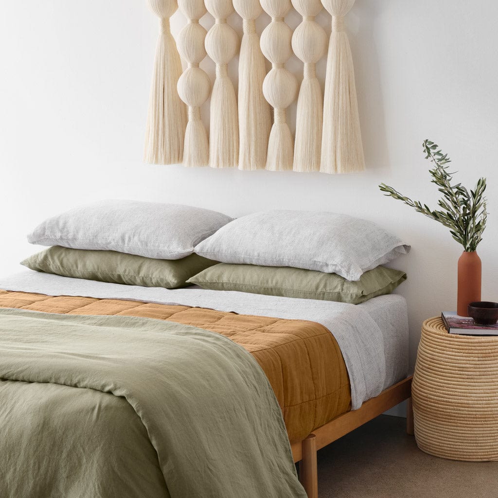 QA | Stonewashed Linen Quilt