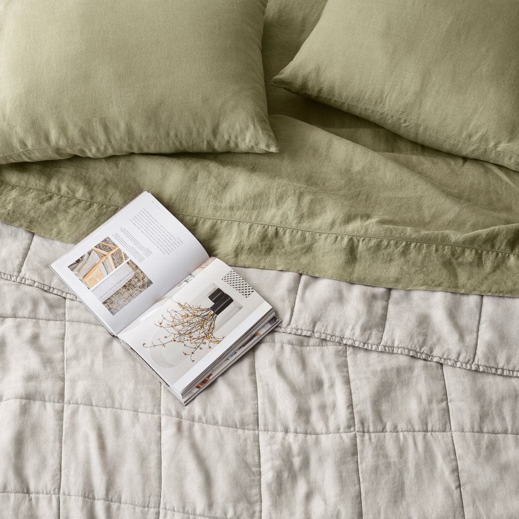 QA | Stonewashed Linen Quilt