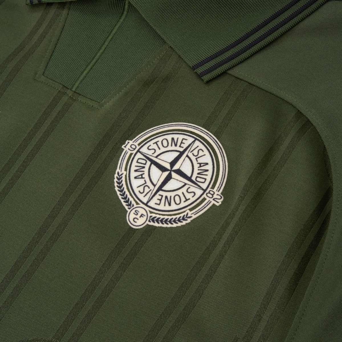 Stone Island X New Balance 26/27 Kit (Green)