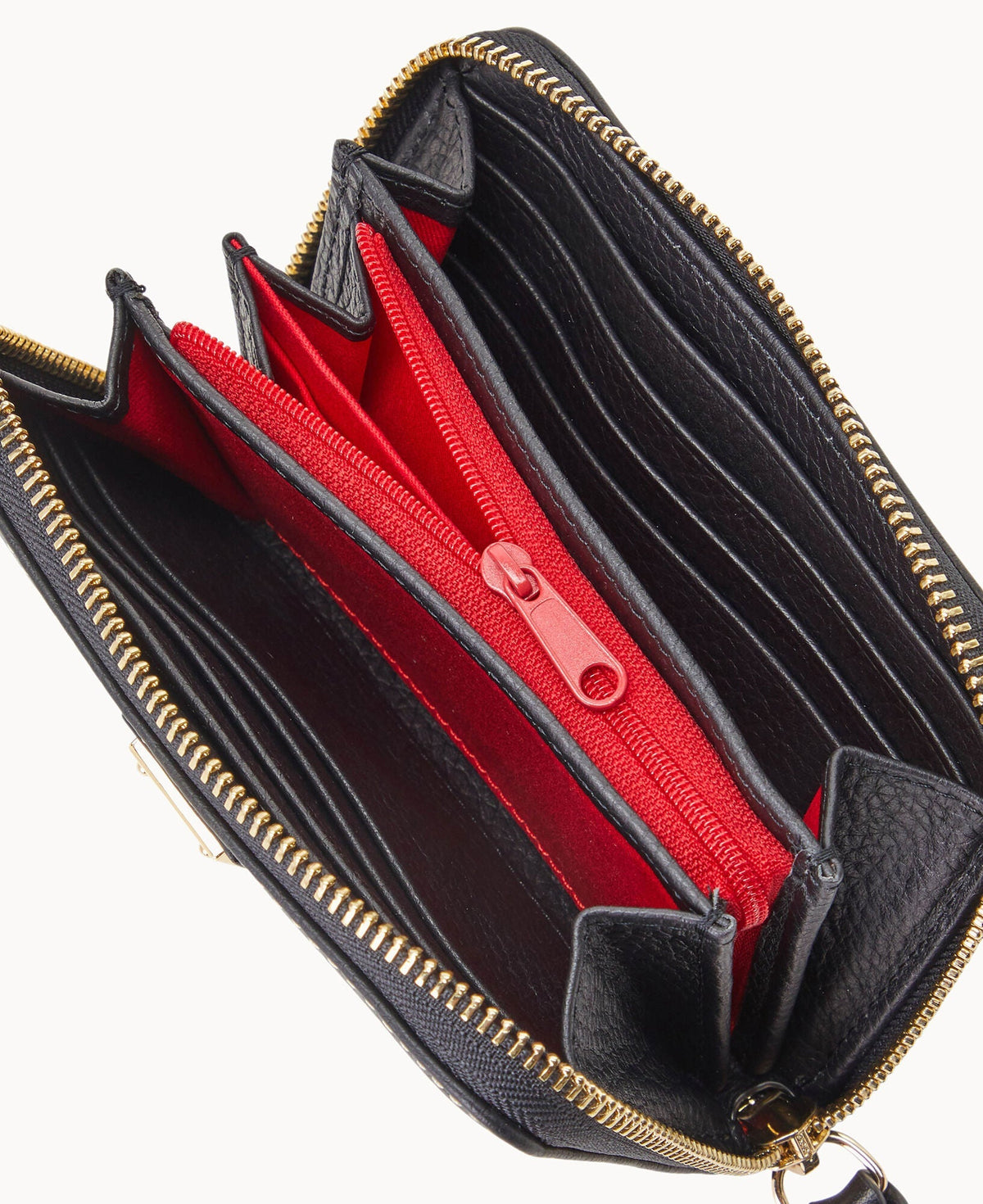 Pebble Grain Medium Zip Around Wallet
