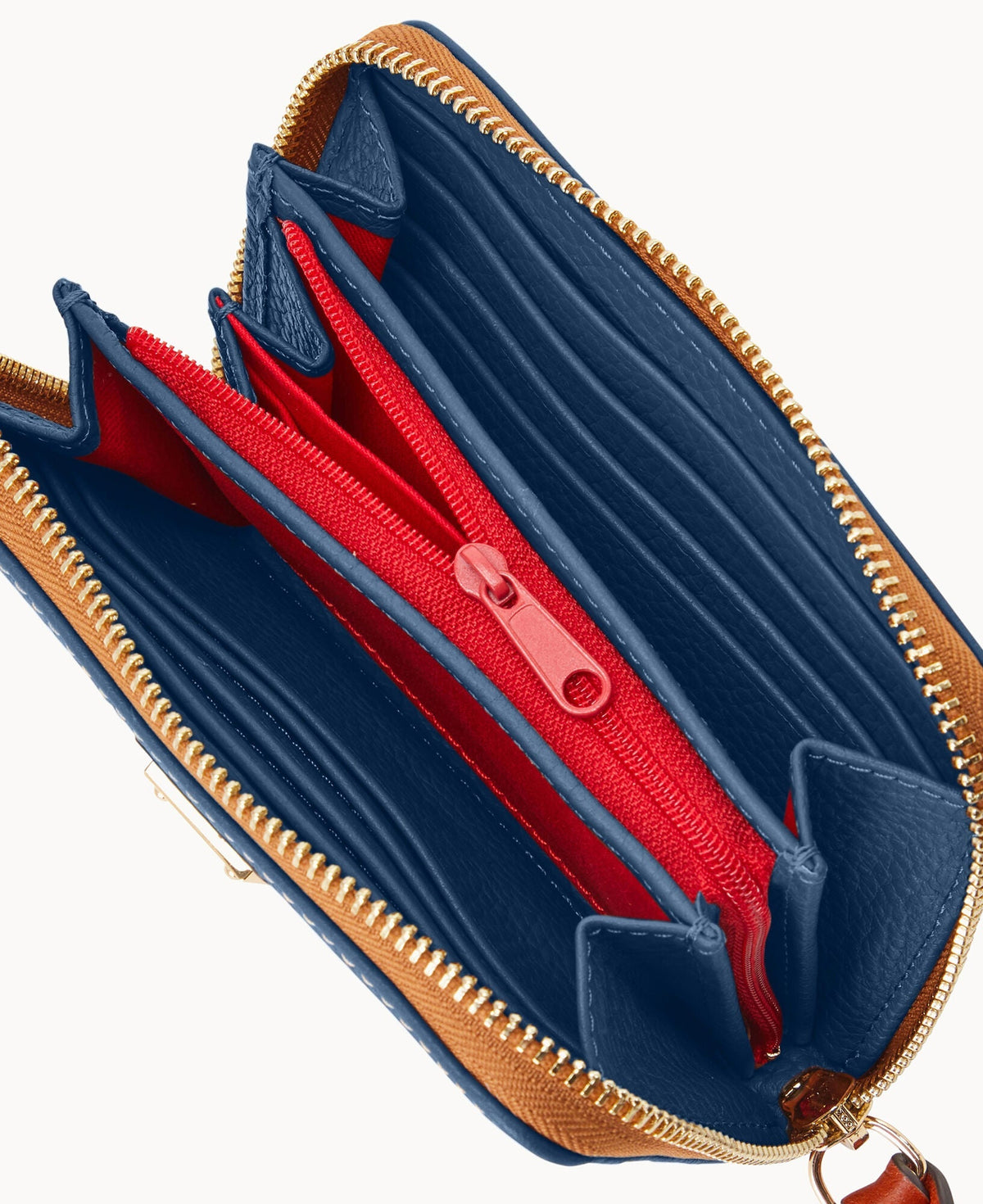 Pebble Grain Medium Zip Around Wallet