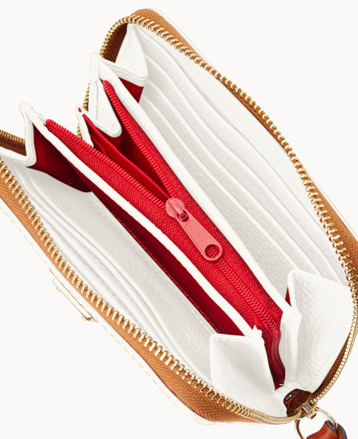 Pebble Grain Medium Zip Around Wallet