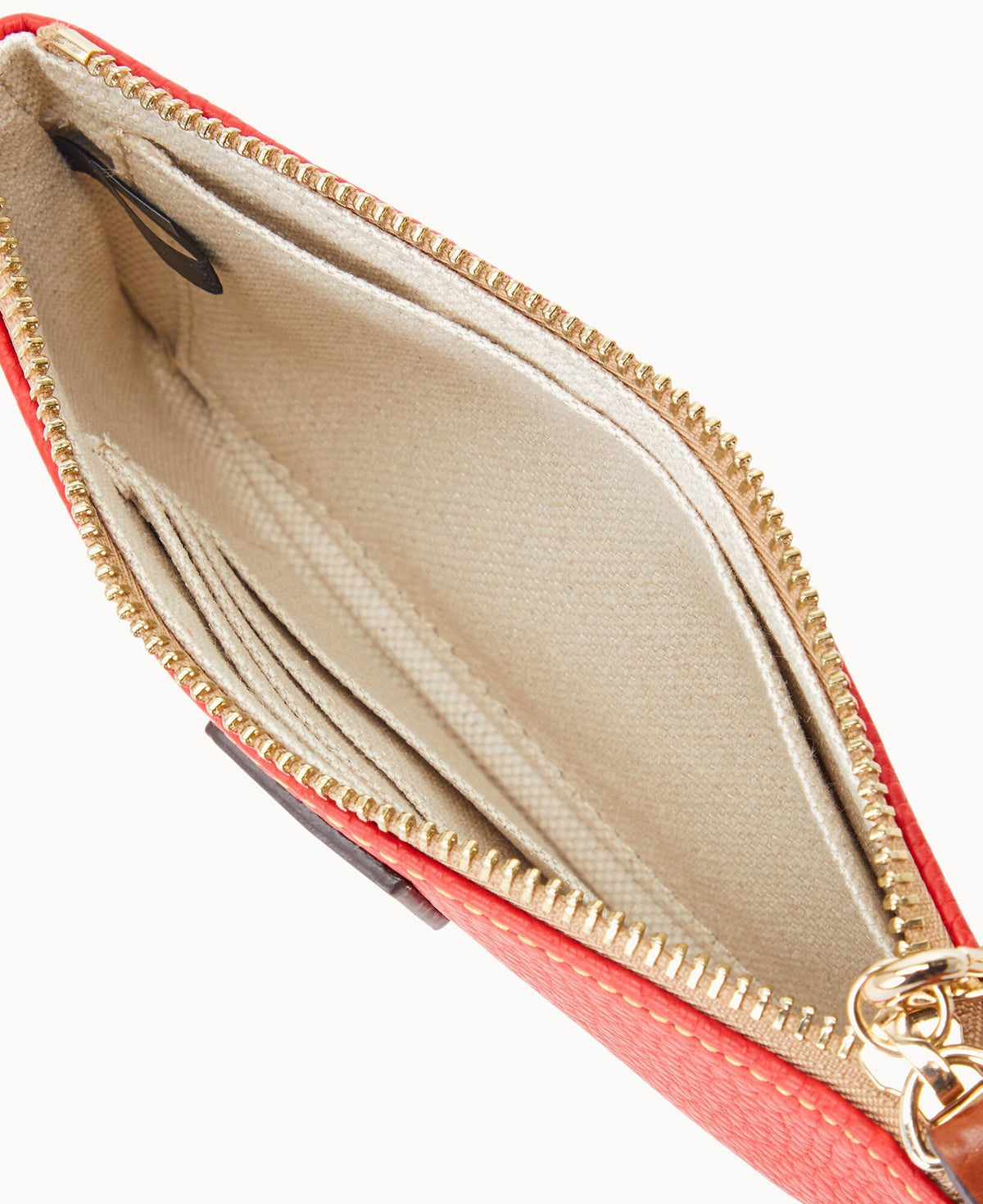 Pebble Grain Medium Wristlet